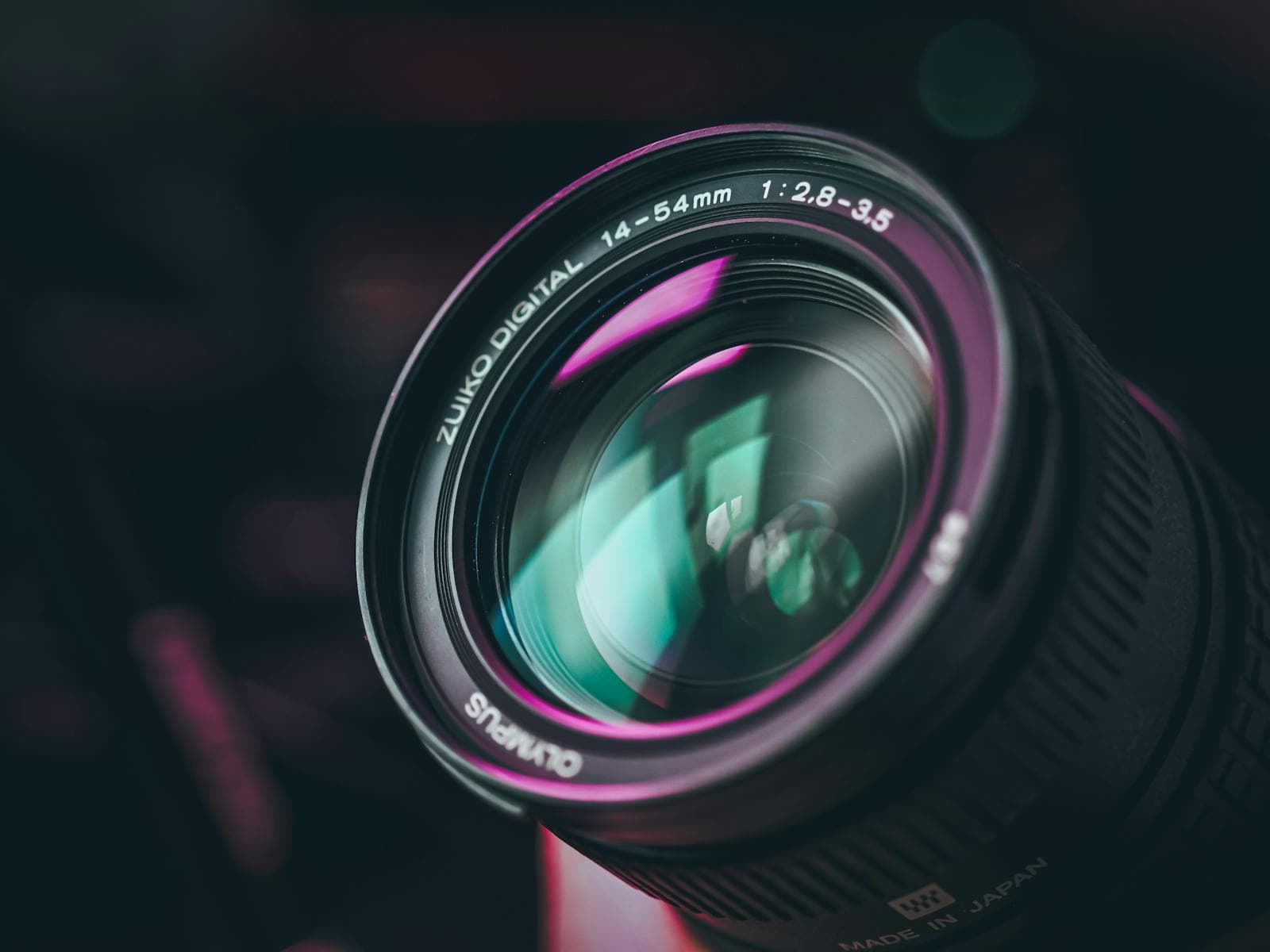 Productdetail met zorgvuldig licht als beeld bij product- en sfeerfotografie